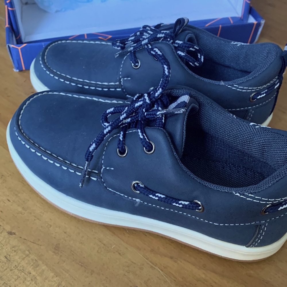 EUC kids boat dress shoes - Picture 1 of 4